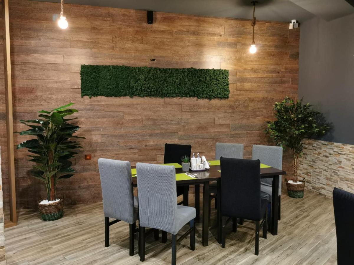 Casa Burduhos Otel Câmpulung Moldovenesc Dış mekan fotoğraf